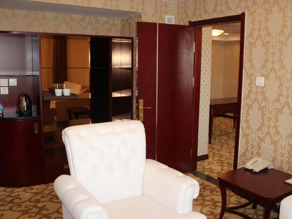Dalian Southern Airline Pearl Hotel ภายนอก รูปภาพ